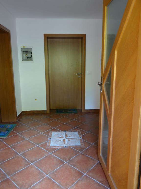 Apartments Trebusak Laze v Tuhinju المظهر الخارجي الصورة