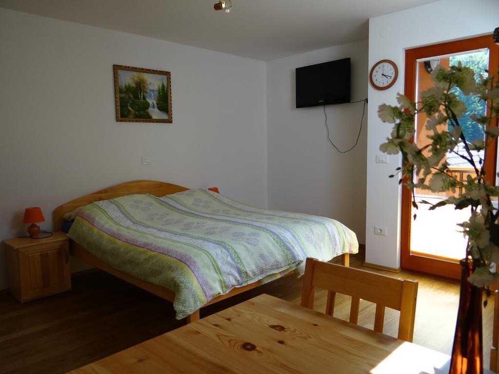 Apartments Trebusak Laze v Tuhinju المظهر الخارجي الصورة