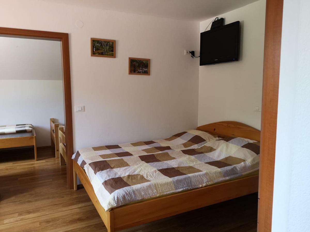 Apartments Trebusak Laze v Tuhinju المظهر الخارجي الصورة